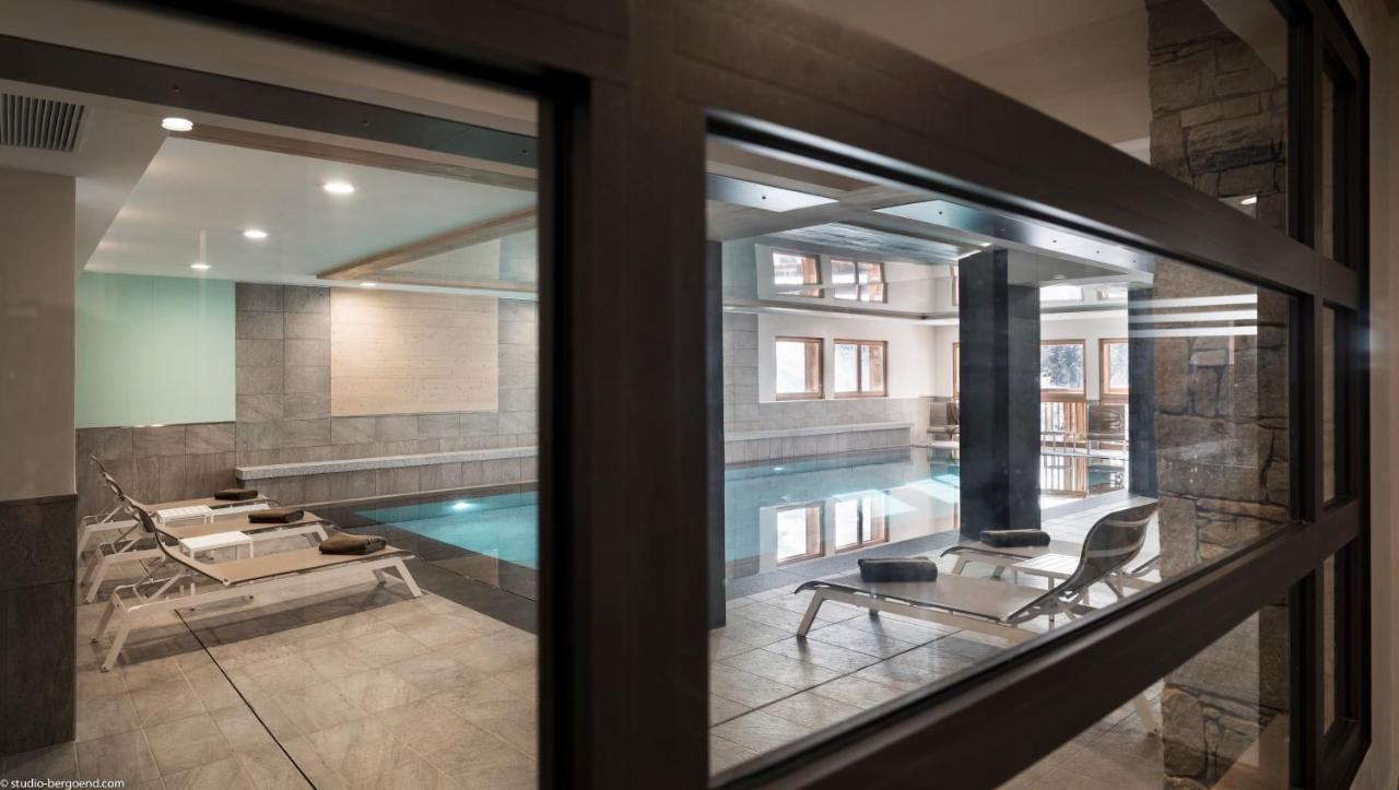Mgm Hotels & Residences - Residence Le Roc Des Tours ル・グラン・ボルナン エクステリア 写真