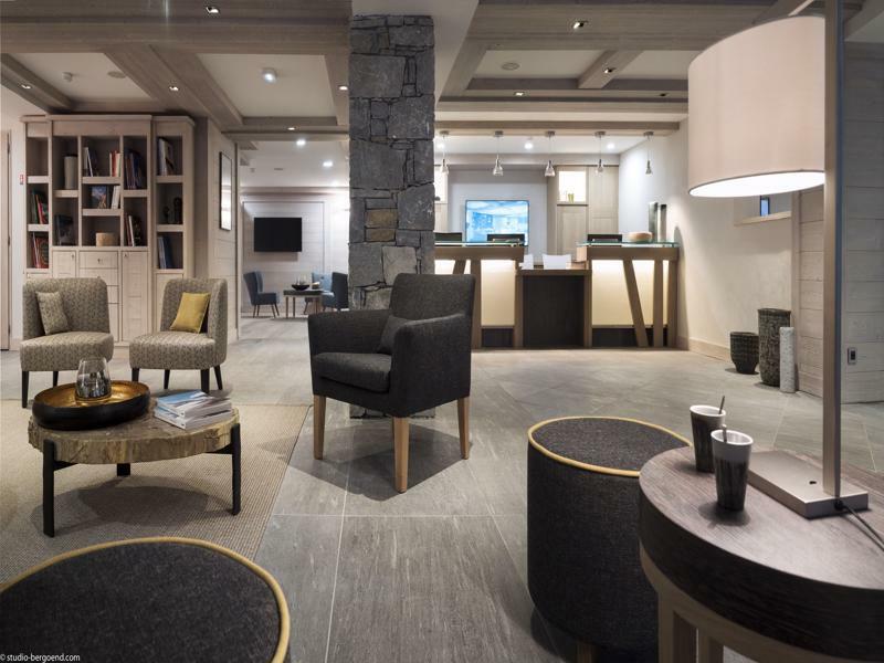 Mgm Hotels & Residences - Residence Le Roc Des Tours ル・グラン・ボルナン エクステリア 写真